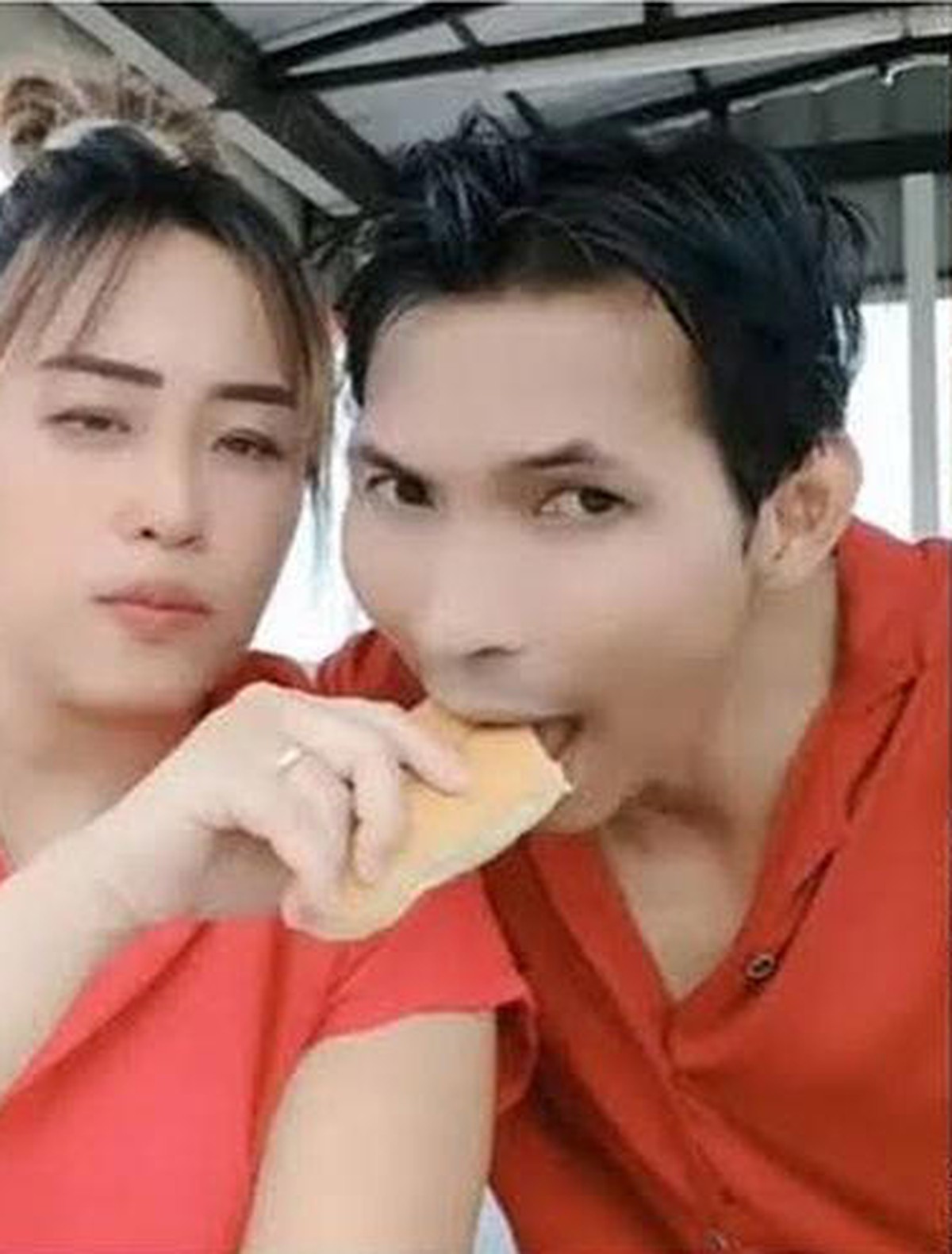 Kenangan Pinkan Mambo Saat Makan dan Suapan dengan Arya Khan