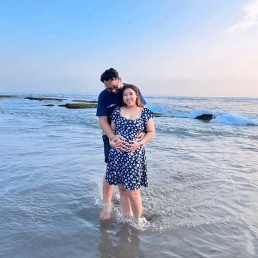 Kiky Saputri Pamer Wajah & Ungkap Nama Sang Buah Hati Beserta Artinya