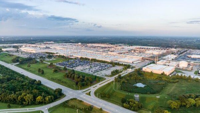 Toyota memutuskan menunda produksi SUV listrik di Amerika Serikat menjadi pada 2026, sebelumnya dikatakan produksi akan dimulai pada 2025.