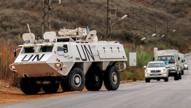 Sebanyak 15 personel cedera usai Israel dobrak paksa gerbang utama UNIFIL di Lebanon.