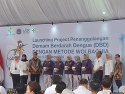 Kemenkes-Dinkes DKI Jakarta Lepas Nyamuk Wolbachia di Jakarta Barat