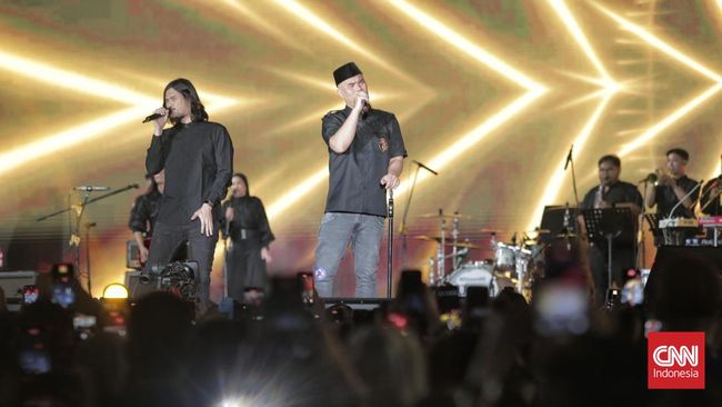 Personel Dewa 19 sekaligus Ketua PT Dewa Sembilan Belas All Stars Promotor, Ahmad Dhani menyatakan konser Dewa 19 All Stars 2.0 diundur hingga September 2025.