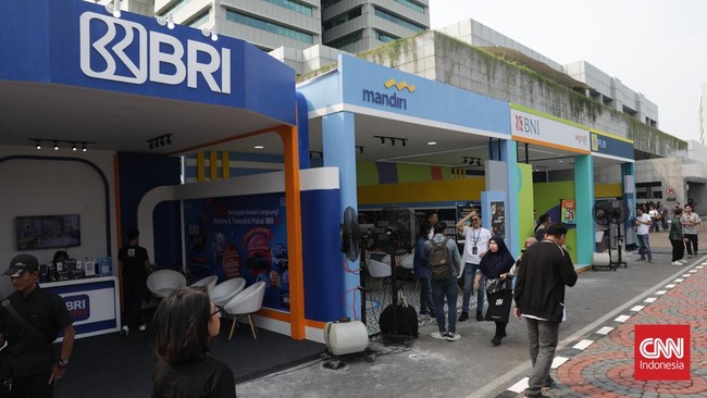 BRI turut meramaikan acara People Fest bertema 'DPR Baru, Harapan Baru' yang digelar di kompleks parlemen, Jakarta, Jumat (4/10).