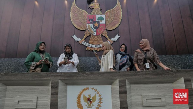 Pertamina masuk dalam daftar panjang yang memberi dukungan ke People Fest 2024 yang diadakan di kompleks DPR RI, Senayan, Jumat (4/10).