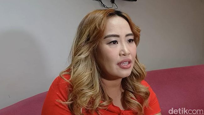 Bantah Cari Sensasi Demi Popularitas, Pinkan Mambo: Hidupku Memang Agak Lain