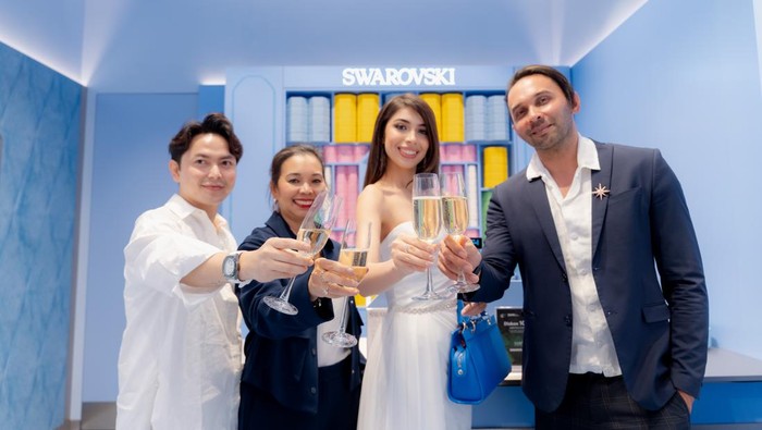 Swarovski Ubah Desain Butik Agar Pelanggan Bisa Merasakan Pengalaman Belanja yang Utuh