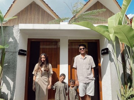 5 Potret Adzana Bing Slamet & Rizky Alatas Langgeng Nikah 6 Th, Dikaruniai 2 Anak
