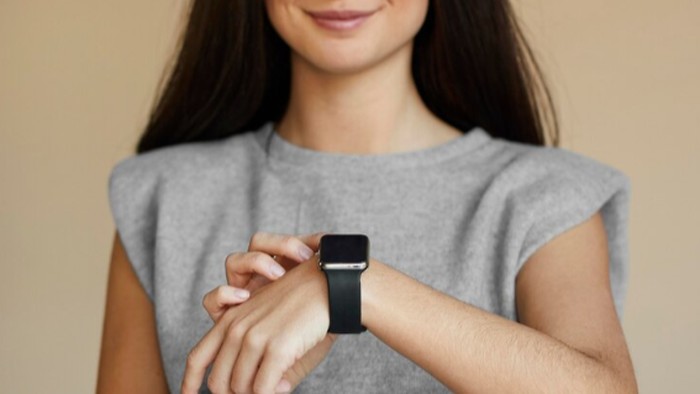 Cek Kepribadian Kamu dari Cara Pakai Jam Tangan, Kamu Tim Kanan atau Kiri?