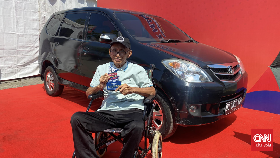 17 Tahun 'Xetia' dengan Xenia, Warga Makassar Diganjar Hadiah Daihatsu