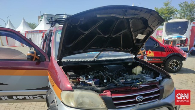 Pemilik mobil Daihatsu Taruna asal Makassar memberikan trik cara merawat mobil yang sudah berusia 22 tahun.