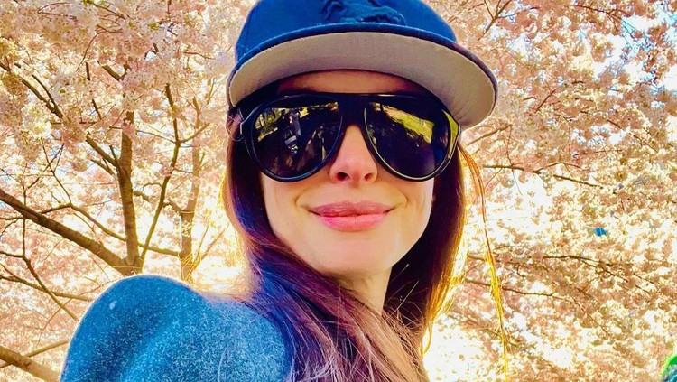 Potret Anne Hathaway