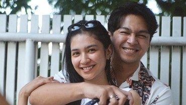 img-title 6 Artis Dulu Nikah Beda Agama Kini Masih Harmonis