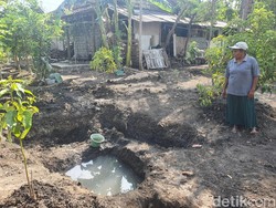 Sumber Air Muncul dari Rekahan Tanah di Gunungkidul, DLH Pastikan Aman