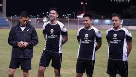 FOTO: Timnas Indonesia Ceria dalam Latihan Pertama di Bahrain