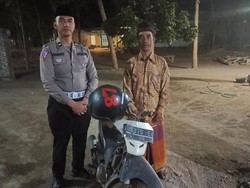 Pengakuan Prihatin Pemotor yang Nyetir Pakai Kaki di Pasuruan