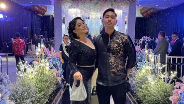 img-title Reaksi Jelita Usai Sang Ibunda Anisa Bahar Dilamar Pacar Berondong