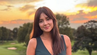img-title Agama Aurelie Moeremans yang Resmi Dinikahi dr Tyler Bigenho