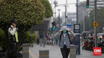 Panas 'Mendidih' Landa Jabodetabek, BMKG Ungkap Faktor Pemicunya