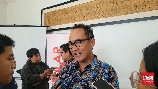 Kominfo menyebut operator seluler kompak menguji coba registrasi dengan metode verifikasi biometrik pengenalan wajah atau face recognition.
