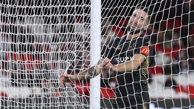 Pemain Australia Apostolos Stamatelopoulos belum melupakan kekecewaan hasil imbang lawan Timnas Indonesia bulan lalu dan bertekad hancurkan China.