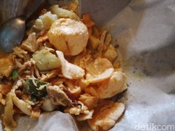 Kisah di Balik Sedapnya Gado-gado Ayam Khas Cirebon Mimi Ais