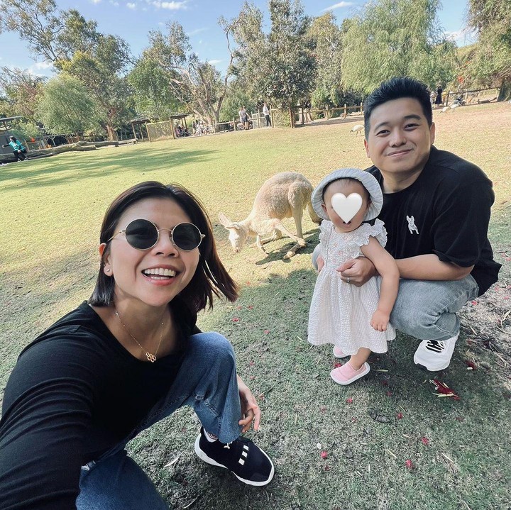 <p>Greysia Polii membagikan unggahan terbaru di akun Instagramnya, Bunda. Kali ini, Greysia menunjukkan momen bersama keluarga kecilnya ke Perth, Australia. (Foto: Instagram @greyspolii dan @felixdjimin)<br /><br /><br /></p>