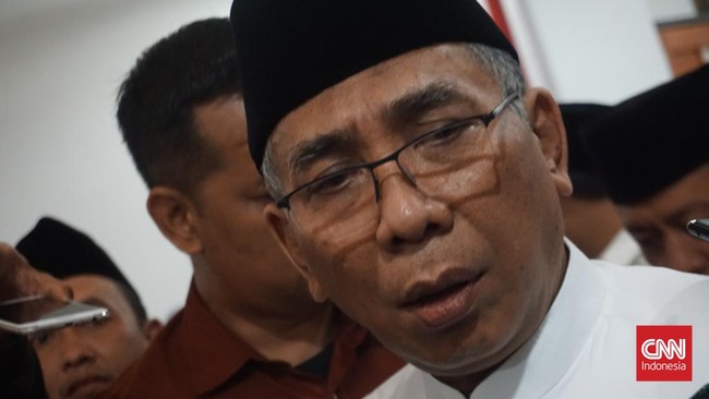 Ketum PBNU Yahya Cholil Staquf buka bunyi soal menteri asal NU di kabinet pemerintahan baru presiden terpilih, Prabowo Subianto.