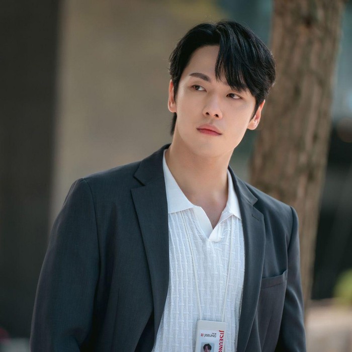 Kim Jung Hyun di Iron Family