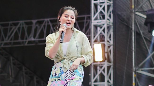 Terpopuler: Potret Terbaru Melisa Penyanyi Abang Tukang Bakso