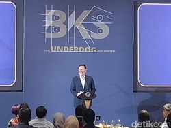 Cerita Luhut soal Budi Karya Masih Kerja saat Positif COVID-19