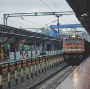 Wah, Ternyata 5 Negara Ini Tidak Memiliki Jalur Perlintasan Kereta Api