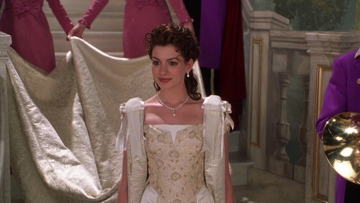 Hore! Anne Hathaway Dikabarkan Kembali Bintangi Princess Diaries 3