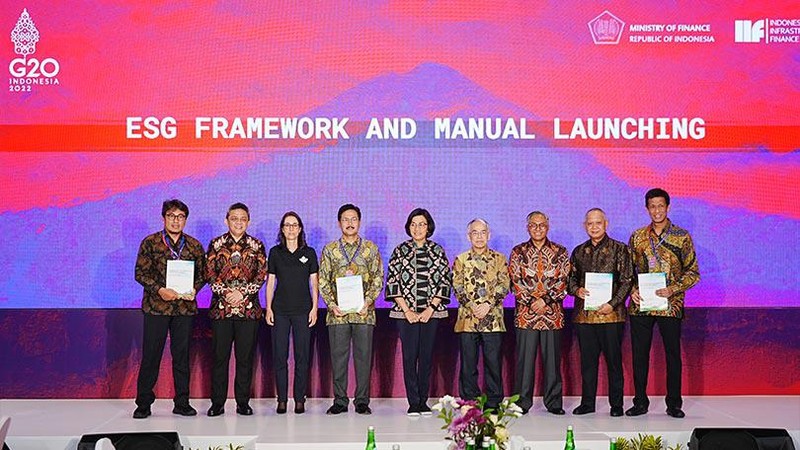 Indonesia dengan populasi lebih dari 270 juta jiwa mempunyai tantangan besar untuk memacu pembangunan dan meningkatkan kesejahteraan rakyat