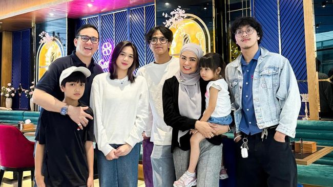 Istri Akhmad Fadli Kenang Repotnya Urus Bayi Kembar Beda Jenis Kelamin, Zee dan Athir