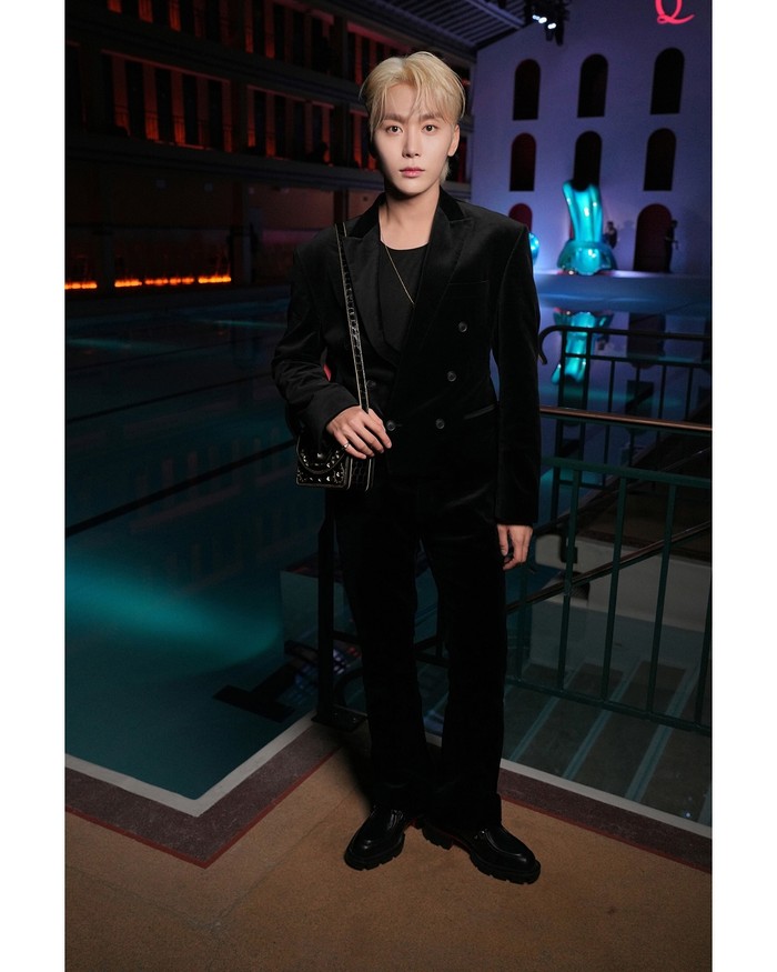 Christian Louboutin mengundang Seungkwan SEVENTEEN ke ‘Paris Is Louboutining’, acara yang diadakan untuk merayakan sekaligus menampilkan Women’s Spring/Summer 2025 Collection pada 27 September 2024 waktu setempat./ Foto: instagram.com/louboutinworld