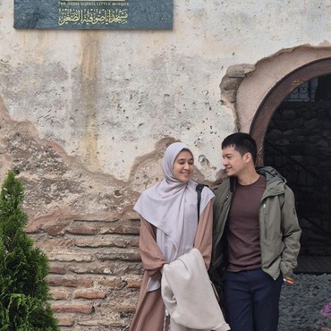 Dhini Aminarti Kuatkan Dimas Seto Usai Terseret Isu Selingkuh dengan Paula Verhoeven