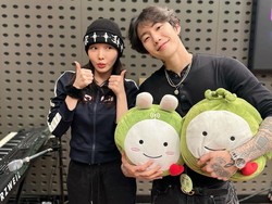 Lirik Lagu Gimme A Minute - Jay Park feat. Chung Ha