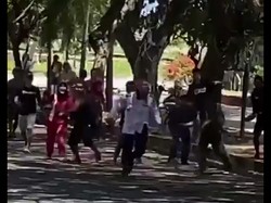 Video Eks Pejabat Dishub Sulsel Dikeroyok Seusai Bacok Warga Pakai Cutter