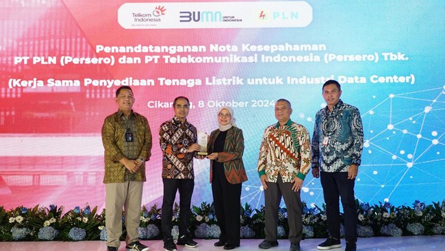 NeutraDC yang bergerak di industri ekosistem infrastruktur data center,melakukan kerja sama strategis dengan PLN perihal suplai energi yang terjamin dan stabil.