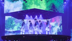 Lirik Lagu Heaven - TXT