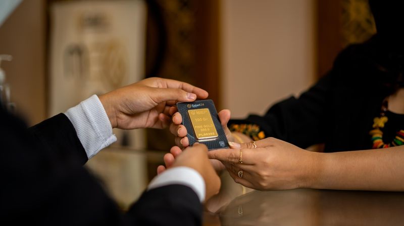 Bagi Anda yang ingin mewujudkan cita-cita membangun rumah hingga mempersiapkan dana hari tua, tentu harus direncanakan sejak dini contohnya dengan menabung.