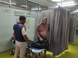 Satpol PP Ciduk Bule Penuh Tato di Wajah yang Berkeliaran di Kuta