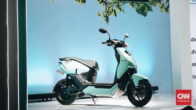 Harga dan Spesifikasi Motor Listrik Termurah Honda Icon e: