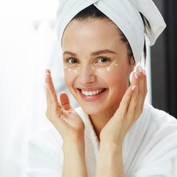 Punya Dampak Positif, Ini Sederet Manfaat 'Skincare Routine' bagi Kesehatan Mental