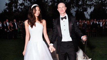 img-title Sosok Angela Meng, Istri Miliarder Brian Armstrong