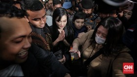 FOTO: Momen Sandra Dewi Jadi Saksi di Sidang Harvey Moeis