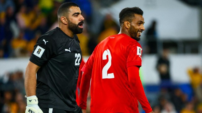 Bahrain harus kehilangan dua pemain bintang di lini pertahanan saat menghadapi Timnas Indonesia.