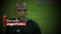 img-title Wasit Ahmed Bikin Naik Darah usai Pertandingan Indonesia vs Bahrain