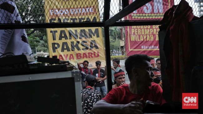 FOTO: Aksi Damai Masyarakat Adat