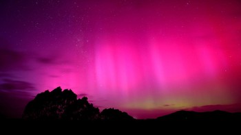  Aurora Australis, Cahayanya Menari di Langit Melbourne